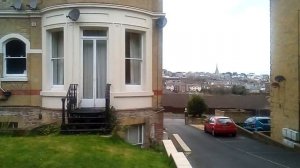 # Английская недвижимость # Цены на квартиры  # Зимние  ягоды//розы  в  декабре