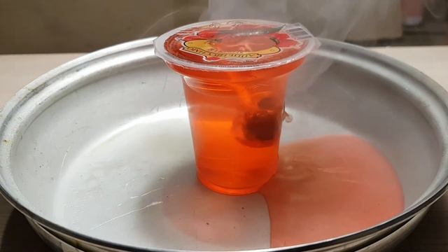 ✅ЧТО ЕСЛИ КИНУТЬ РАСКАЛЁННЫЙ ШАР В ЖЕЛЕ..)