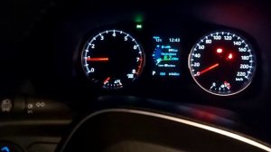 Новый Rav4 2020. Как работает паркинг и ручник. На что обратить внимание