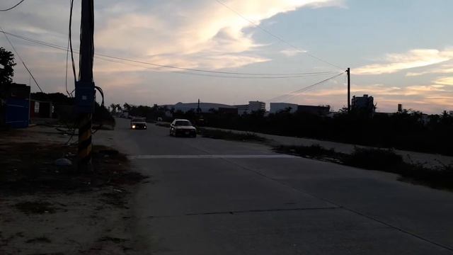 BMW serie 3 estándar vs Lucino GSR смотреть онлайн