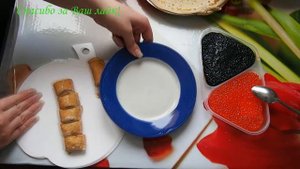 Фаршированные блины с тресковой икрой