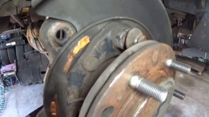 Замена тросов ручника, Lexus GX470