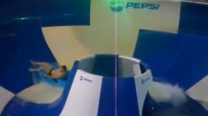 Аквапарк РИВЬЕРА Казань горка ТОРНАДО