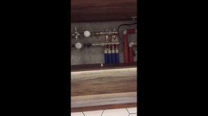 Шкаф над инсталляцией в СУ с подсветкой