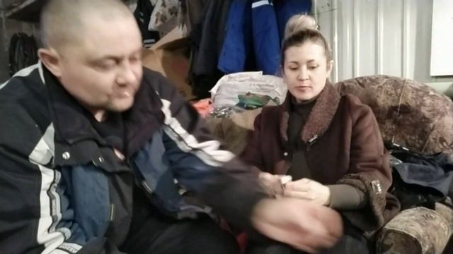 такой апрель!пеку рыбные самсы, посиделки в кафе гаражном? смотреть онлайн