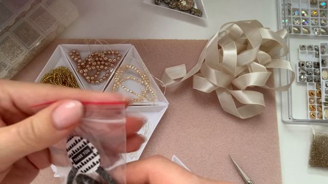 Редкие и невероятно красивые винтажные материалы для вышивки  #винтажныепокупки #бисер #кристаллы