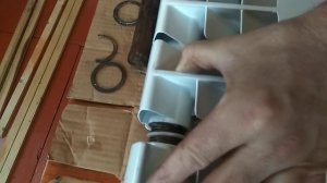 Как соеденить два радиатора отопления.