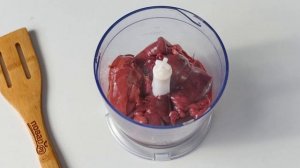 Котлеты из печени с салом