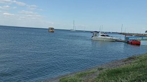 Прогулка по набережной.