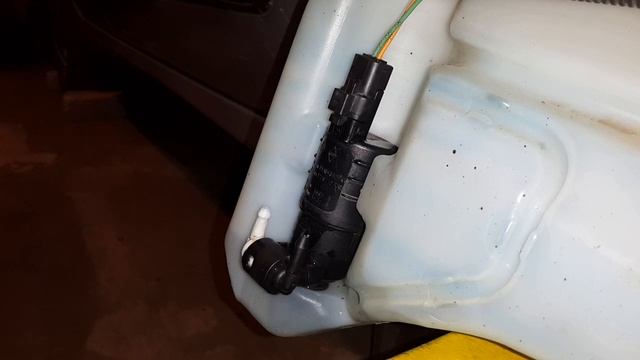 ? Не работает омыватель стекол рено смотреть онлайн