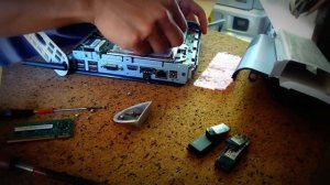 ASUS EeeBox PC EB1501のメモリ増設 How to upgrade EB1501 memory
