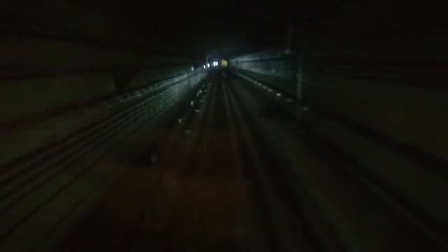 Свет в конце тунеля. Сингапурское метро смотреть онлайн