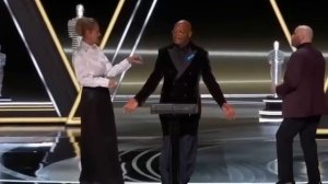 Оскар 2022 Ума Турман и Джон Траволта исполняют тот самый танец из «Криминального чтива».