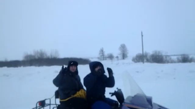 В упкане на снегоходе смотреть онлайн