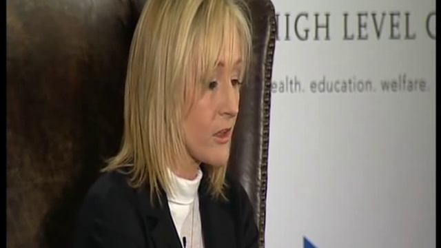 J.K. Rowling reads from The Tales of Beedle the Bard смотреть онлайн