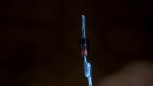 ? Простой стабилизатор тока на двух транзисторах