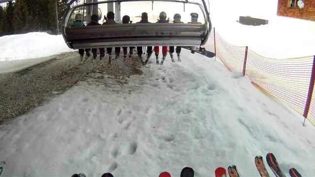 Горнолыжный подъемник с подогревом в Австрии Брендований підйомник на 8 українців Austria SKI смотреть онлайн