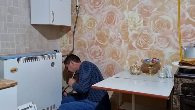 Пеку блины , варю молочную кашу.Готовимся к отопительному сезону. смотреть онлайн