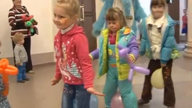 Дворец культуры Ревды устроил "Воскресенье - день веселья"