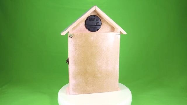 Ключница настенная с часами из дерева в прихожую "Швейная мастерская" смотреть онлайн