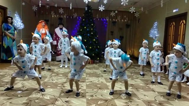 Танец Снеговиков средняя группа смотреть онлайн