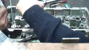 Установка ГБЦ головки блока цилиндров Mercedes Vito cdi 2 2 w638