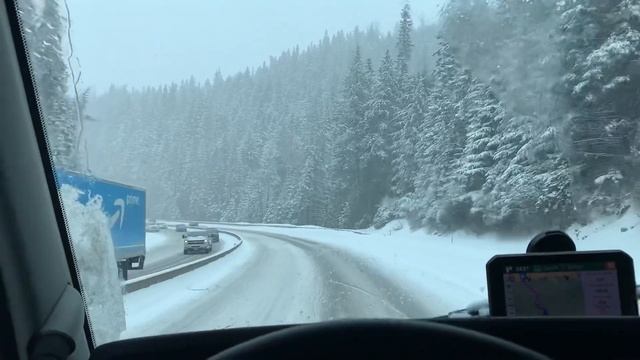 Самые опасные дороги США или как ездить зимой на траке? смотреть онлайн