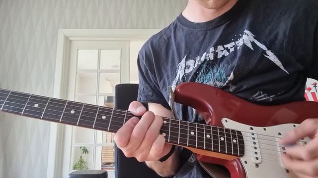 2001 Fender AVRI Stratocaster смотреть онлайн