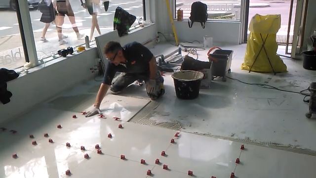 Klinker läggning 60x60 stora vita laser skurna plattor i Entre... Family Dental Care смотреть онлайн