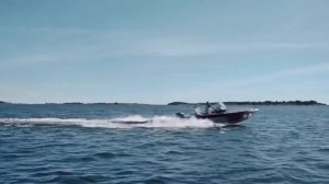 Финский катер Buster Lx