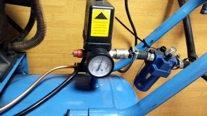 Компрессор, регулятор подачи воздуха