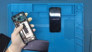 Что значит замена дисплея на Samsung S8 G950, S8+ G950, Note8 N950 с рамой или без?