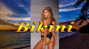 ДЕВУШКИ В КУПАЛЬНИКАХ