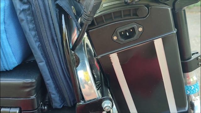Тюнингованный  Minako V8 Pro 2023 года с двумя АКБ (2 часть продолжение)
