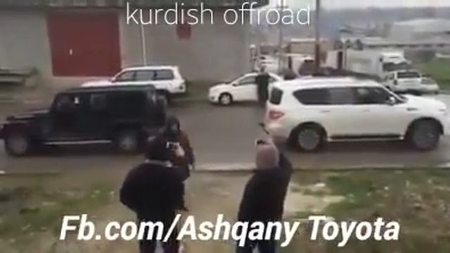 Перетягивание каната машинами nissan patrol VS jeep wrangler (17) смотреть онлайн