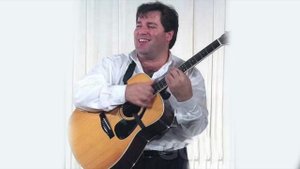 Хусейн Расаев🎸"У родника"👍👍👍на чеч и на русском