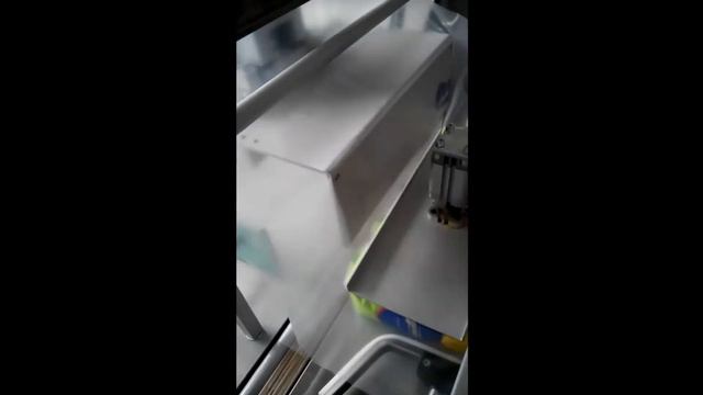 Packing machine UMT-600A-06KHP (Thermo-Pack) смотреть онлайн