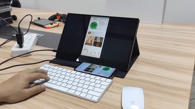 How to build a PC with Samsung S9 Dex and Wimaxit M1330CT2 13.3inch portable USB-C Monitor смотреть онлайн