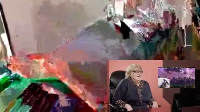 Стримерша Карина смотрит, как взрослые и молодые смотрят Стримершу Карину