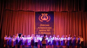2017 г. Старший хор «Vivo canto». Е. Крылатов "Детская молитва".