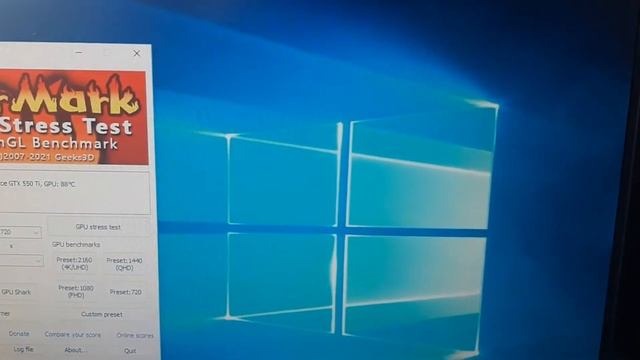 gtx 550ti furmark смотреть онлайн
