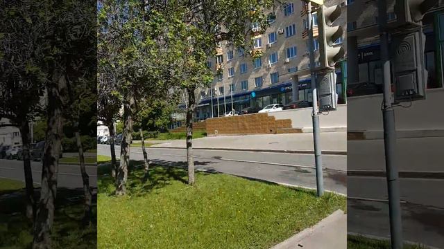 Ленинский проспект, переход напротив Спутника 21 мая 2018 г. смотреть онлайн