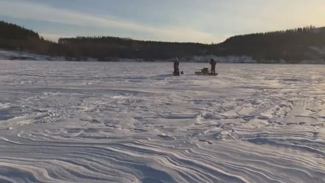 Мотобуксировщик Ватар в полете! смотреть онлайн