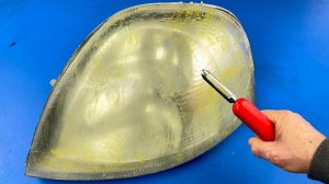 Удивительный метод! Сделайте ФАРЫ кристально чистыми за 5 минут с помощью этого трюка!