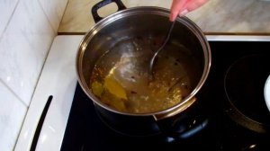 Маслята маринованные.