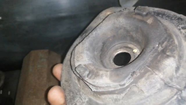 ниссан кашкай сломал опора амортизатор смотреть онлайн