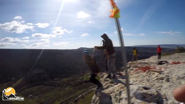 Влад 5 грот Качи-кальона роупджампинг в Крыму с командой Скайлайн смотреть онлайн