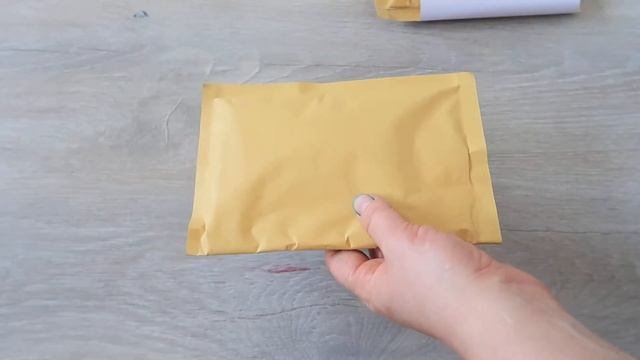 Как упаковать МАЛЕНЬКУЮ КАРТИНУ (ACEO и др.) на КАРТОНЕ для отправки ЗА ГРАНИЦУ? ДОЕЗЖАЕТ ЦЕЛОЙ!