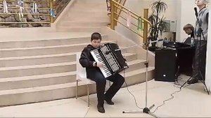 "Гармонист играет джаз" Дербенко. Навражных Макар 12лет.