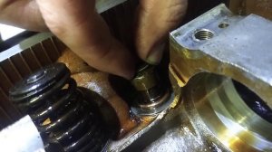 маслосъемные колпачки mazda 323 f bg